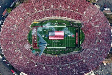 Aerial Photo of the B2 Stealth Bomber Flyover at the 2018 Rose Bowl ...