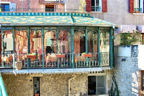 Restaurant in Moustiers Sainte Marie | Dianne Maire | Flickr