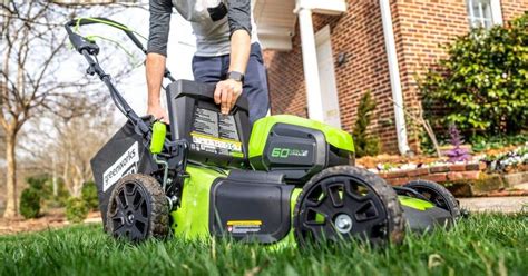 How To Maintain Your Electric Lawn Mower | Electric Mower Report