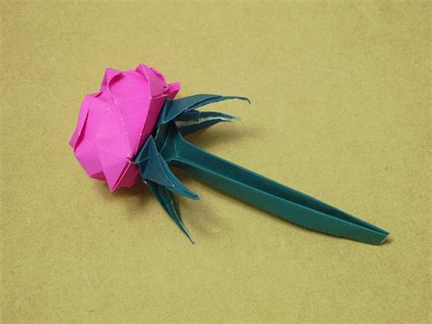 Rose Stem | DofTNet Origami