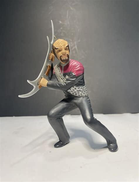 019. 1999 Worf | Hallmark Star Trek Ornaments