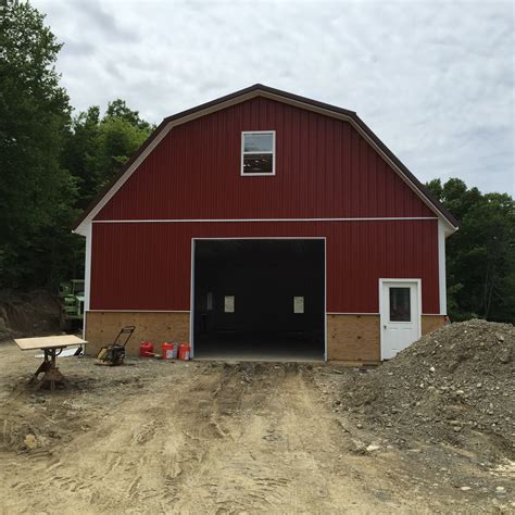 Hip Roof Style Barn - Franklin Pole Buildings LLC