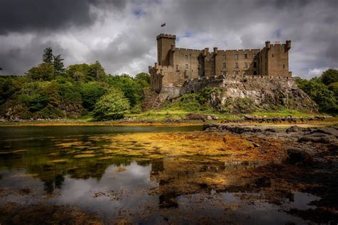 Dunvegan Castle | Dunvegan, Scotland | Ultimate guide of Castles, Kings ...