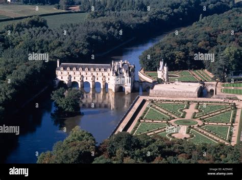 Chenonceau france aerial hi-res stock photography and images - Alamy