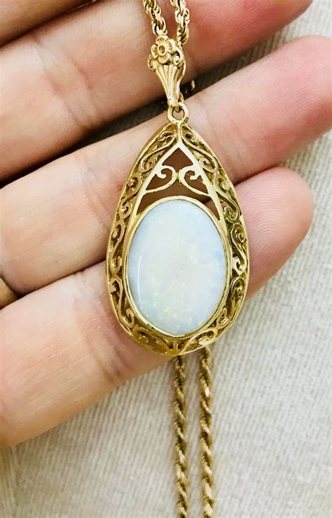 Beautiful huge vintage 9ct gold Opal necklace - London 1983 ***Reserved***