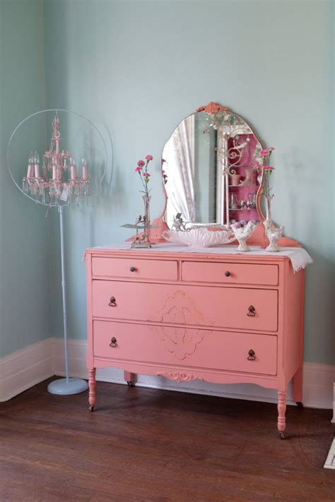 Diy Pink Distressed Dresser | Room 4 Interiors