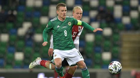 Steven Davis: Northern Ireland captain to miss Nations League game vs ...