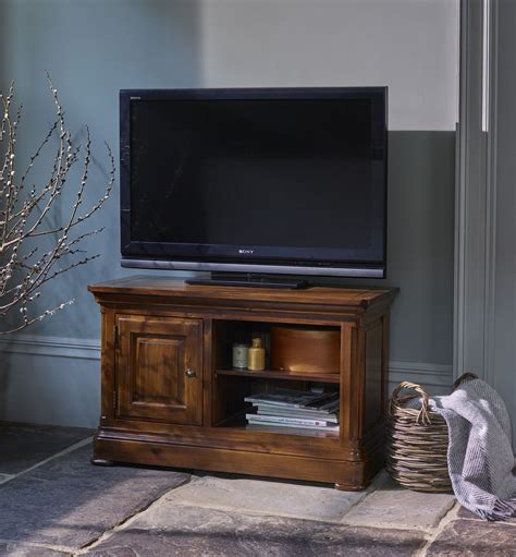 The Cranbrook small TV cabinet is a great addition to your living room ...