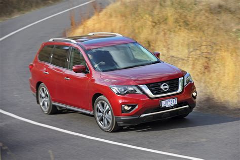 2017 Nissan Pathfinder review | CarAdvice