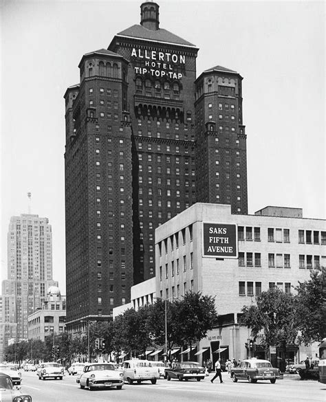 Allerton Hotel And Saks Fifth Avenue Photograph by Chicago History ...