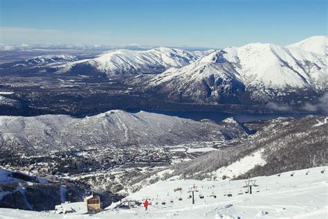 Skiing in Cerro Catedral - Kated