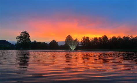 Best Floating Pond Fountains | Decorative & Aerating Pond Fountains - Fawn Lake Fountains