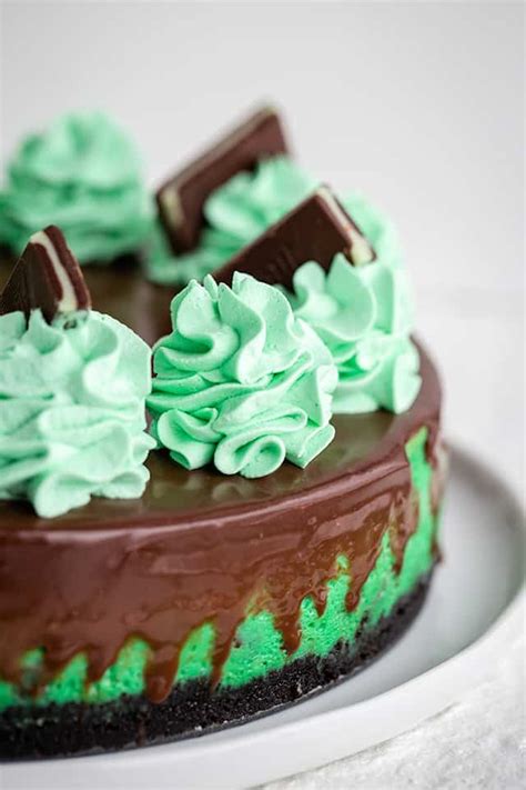 Mint Chocolate Cheesecake | Recipe | Mint chocolate cheesecake, Fun cheesecake recipes ...