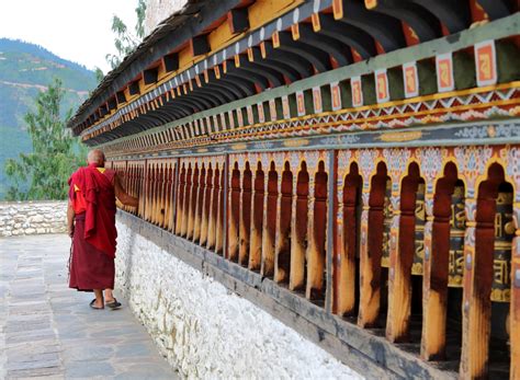 10 Best Tourist Places to Visit in Bhutan - Bhutan Tourism