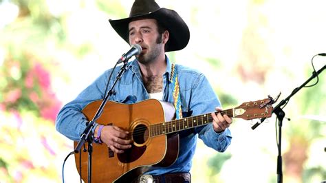 Luke Bell: Country music singer found dead in Tucson, Arizona at 32, police say - ABC30 Fresno