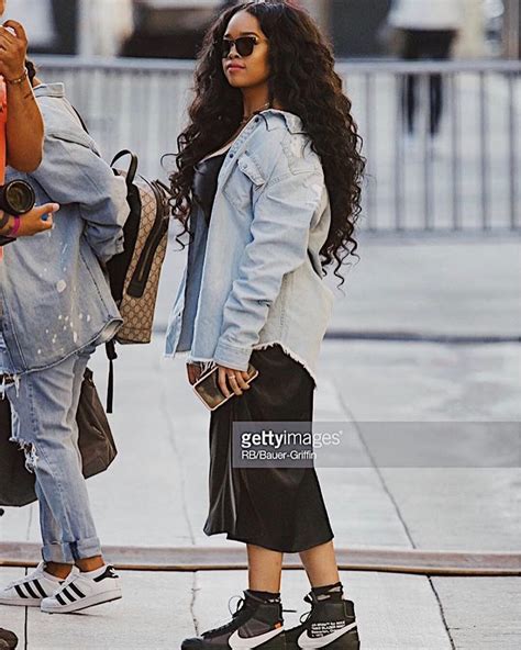 H.E.R. | H.e.r singer, Pinterest outfits, Fashion