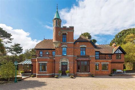 Want to see what a Killiney Castle with its own servants quarters looks ...