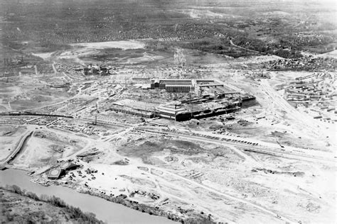 Construction of the Pentagon in Washington D.C., 1942 [1800x1200] : r/HistoryPorn