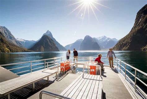 Milford Sound: Nature Cruise with Picnic Lunch | GetYourGuide