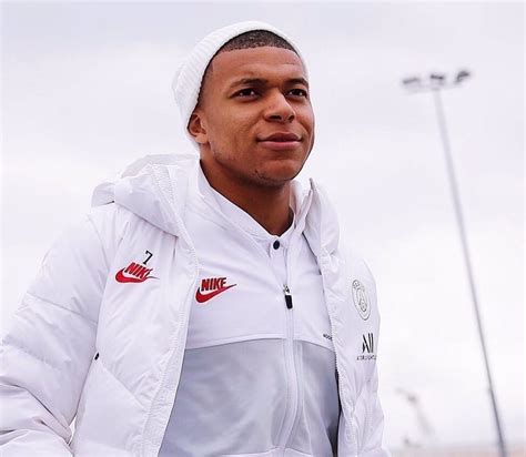 Limited-Edition Black / White Nike Kylian Mbappe Collection Released - Footy Headlines