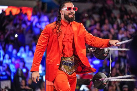 Seth Rollins Red In-Ring Suit from RAW on October 17, 2022 | WWE Auction