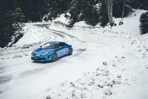 Lightweight Alpine A110 Coupe Detailed, Gets A 247HP 1.8Lt Turbo [69 Pics] | Carscoops