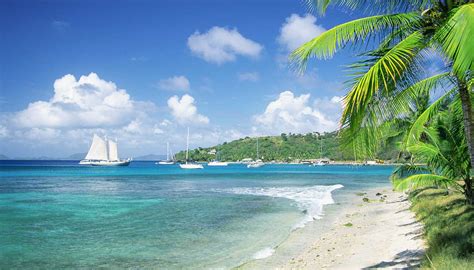 Money and duty-free in St Vincent and the Grenadines