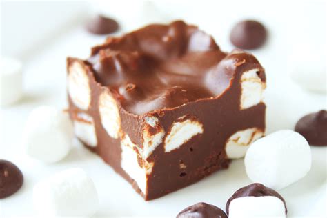 Peanut Butter Marshmallow Fudge - Delicious as it Looks