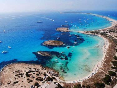 Ses Illetes beach - Playa de Ses Illetes - Pink beach Formentera