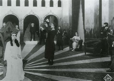 German Expressionism Film | Film stills, German expressionism, German ...