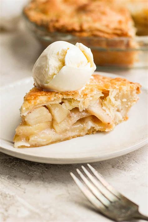 Easy Apple Pie - Feel Good Foodie