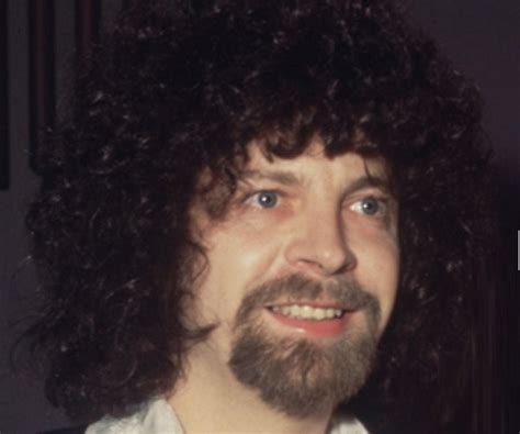 Jeff Lynne Biography - Facts, Childhood, Family Life & Achievements of ...