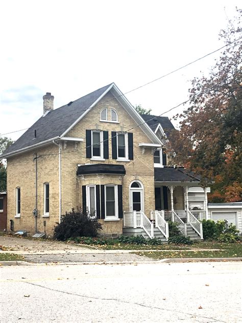 Yellow brick house inspo | Brick exterior house, Yellow brick houses ...