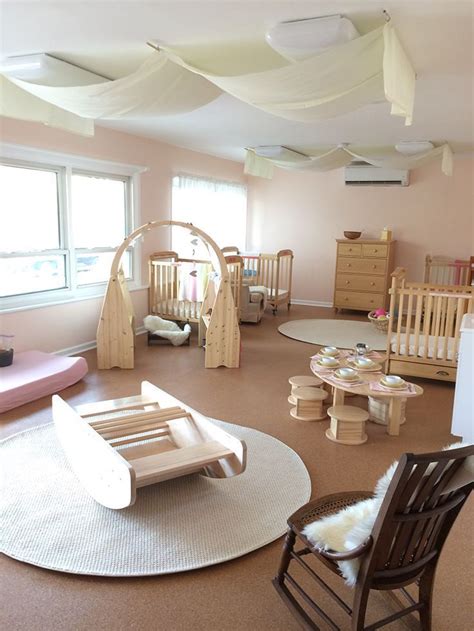 RIE nursery environment - Google Search | Infant toddler classroom, Infant classroom, Home daycare