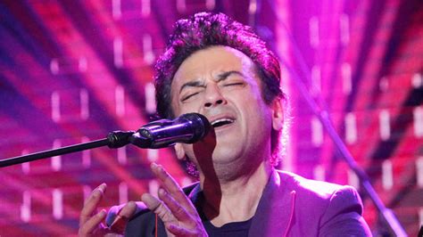 Adnan Sami: Racially abused in Kuwait, reveals singer Adnan Sami | News - Times of India Videos