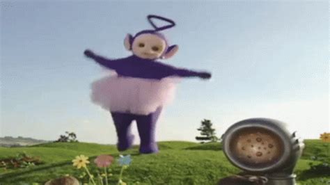 Teletubbies Tinky Winky GIF - Teletubbies TinkyWinky Teletubby ...