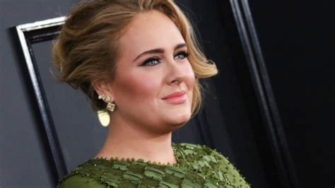 Adele's Eyeliner Is Available at Sephora & It's Her Current Favorite