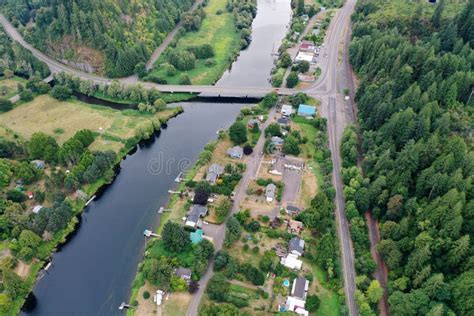 Siuslaw River Mapleton Oregon Hwy 126 Stock Image - Image of river ...