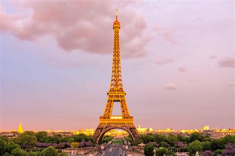Eiffel Tower Unveiled: A Symbol of French Pride and Innovation