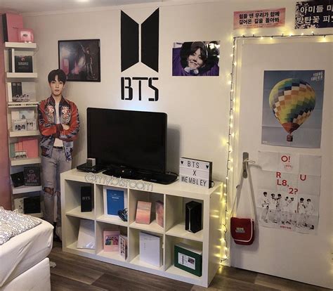 [BTS] ️ on Instagram: “[ROOM] Army Edition💓 Hey everyone! I am finally ...