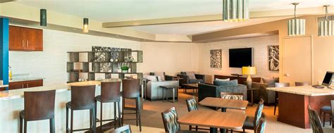 Mesa Hotel with Airport Shuttle | Sheraton Mesa Hotel at Wrigleyville West