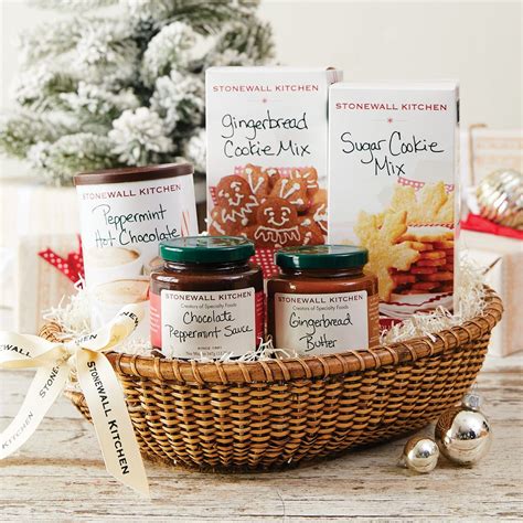 9 Gourmet Gift Baskets for the Food Lovers on Your Nice List | Brit + Co Kitchen Gift Baskets ...