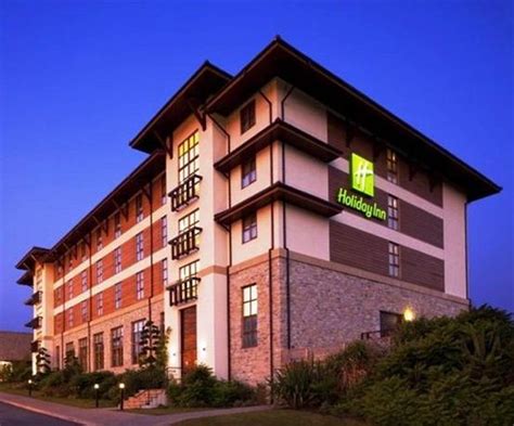 Chessington Hotel, London - Compare Deals