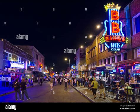 Beale Street at night, Memphis, Tennessee, USA Stock Photo, Royalty Free Image: 32750323 - Alamy