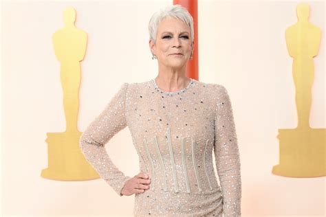 Jamie Lee Curtis Shines in Allover Crystal Dress at Oscars Red Carpet ...