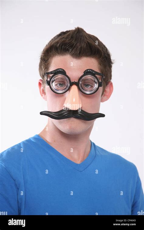 Groucho marx mask hi-res stock photography and images - Alamy