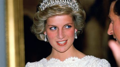 Princess Diana engagement ring and jewellery: What happened to her ...