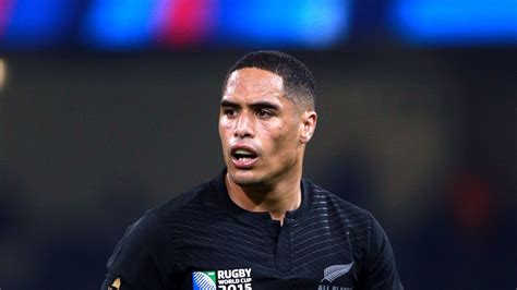 All Blacks scrum-half Aaron Smith re-signs with New Zealand until 2021 | Rugby Union News | Sky ...