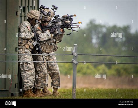 Ranger training hi-res stock photography and images - Alamy