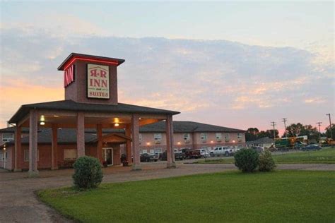 Camrose Hotels & Motels & Bed and Breakfasts | Go East of Edmonton